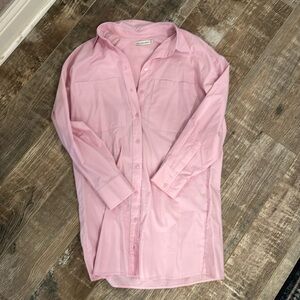 pink collares dress.